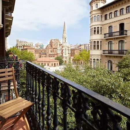 Beautiful apartment in Eixample Barcelona Exterior foto